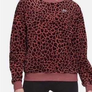 nike womens creewneck